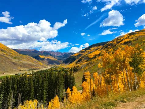 Best hikes to see the fall colors in Colorado in 2023