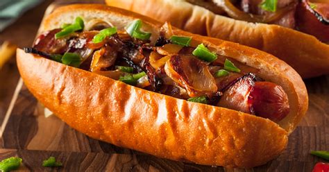 Best hotdog. May 27, 2564 BE ... Ingredients: ... Generously top the cooked hot dog and toasted bun with marinara sauce. The bun will soak up the sauce, so you really want to cram ... 