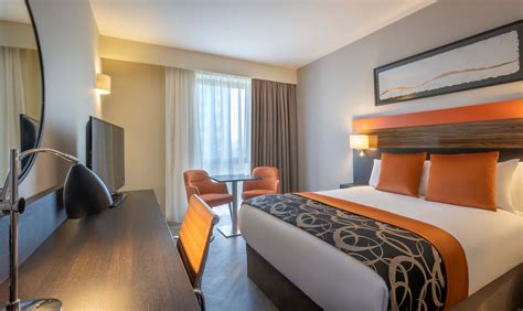 Best hotel cardiff.  Housekeeping is available on request.  Looking fo...