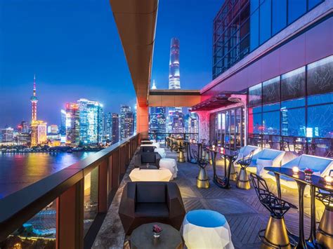 Best hotels in shanghai. Some of the best hotels on the river in Shanghai are: Wanda Reign on the Bund - Traveler rating: 5/5. Fairmont Peace Hotel - Traveler rating: 5/5. Banyan Tree Shanghai On The Bund - Traveler rating: 5/5. Which hotels on the river in Shanghai offer a gym? 