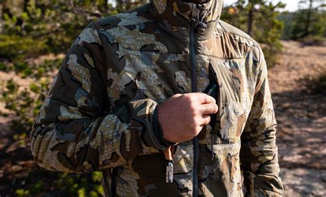 Best hunting clothing. Best Hunting Rain Jacket For Women: Sitka Cloudburst Jacket. Sitka is a leading hunting brand that manufactures some of the best women’s hunting clothes. The Cloudburst rain jacket is proof of its exceptional quality. Key Features. The rain jacket has micro-taped and laser-cut seams; GORE-TEX fabric with waterproof membrane; DWR treatment 