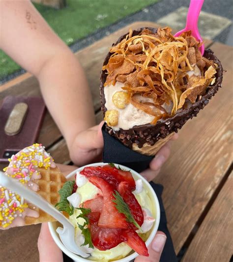 Best ice cream place near me. Top 10 Best Best Ice Cream in Honolulu, HI - March 2024 - Yelp - Dave's Ice Cream, Uncle Clay's House Of Pure Aloha, Black Sheep Cream, Lappert's Hawaii, Double Three, Frostcity, Via Gelato, Asato Family Shop, Dave's Ice Cream At The Ilikai, Kokoro Cafe 