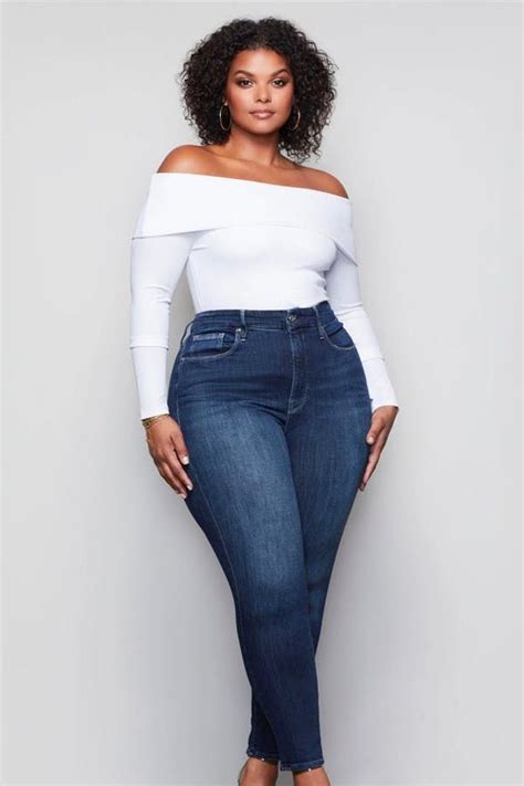Best jeans for short curvy women. Old Navy Extra High-Waisted Trouser Wide-Leg Jeans ($38, originally $55) If you love wide-leg jeans, let us introduce you to your perfect match. These are extra high-waisted, so they sit just ... 