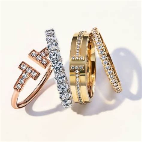 Best jewelry brands. 7. Chopard. Check Their Website. Chopard is a premier brand known for its exquisite women’s diamond gold jewelry. With a wide range of jewelry types, including watches, rings, bracelets, necklaces, pendants, and earrings, Chopard caters to all of your luxury jewelry needs. 