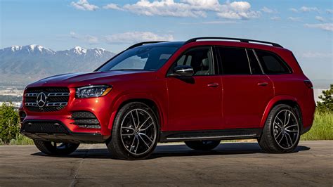 Best large luxury suv. 2020 BMW X5. View Local Inventory. Well-rounded performance, good fuel economy, and a roomy cabin help push the BMW X5 to the top half of our luxury midsize SUV rankings. read more ». 7.6SCORE. $39,028 - $71,973 AVG PRICE PAID. 13-21 City / 18-26 HwyMPG. Add to Compare. #13. 