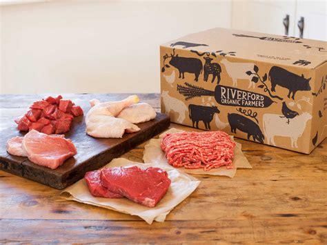 Best meat subscription box. Jan 22, 2024 · The curated and custom boxes come in two sizes, classic (up to 14 pounds of meat) or big (up to 26 pounds of meat), and can be delivered at four-, six- or eight-week intervals. ButcherBox ... 