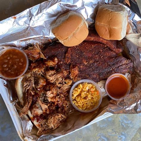 Best memphis bbq. Aug 9, 2018 ... It's my favorite in the city. Rendezvous and Interstate get all the pub, but Corky's remains at the top. I recommend it to all visitors, even ... 