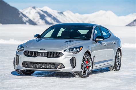 Best mid size sedan. Mar 14, 2023. Each year, the Insurance Institute for Highway Safety (IIHS) awards the vehicles it deems the safest available its coveted Top Safety Pick and Top Safety Pick+ accolades. Winning ... 