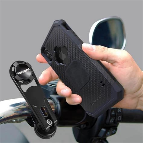 Best motorcycle phone mount. Here are the top five phone mounts that every motorcyclist should consider. 1. Quad Lock Motorcycle Handlebar Mount - $69.99 to $94.99. Quad Lock Handlebar Mounts are designed to ensure your phone stays secure, even on the roughest terrains. The patented dual-stage lock lets you attach or detach your phone with just a twist, making it a breeze ... 