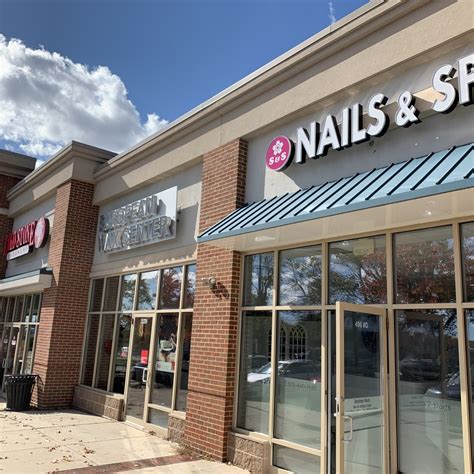 Best nail salons in near me. Are you in search of the perfect nail salon near you that offers trendy and stylish nail art? Look no further. We have compiled a list of the top five nail salons in your area that... 