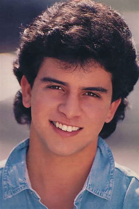 Best of glenn medeiros biography