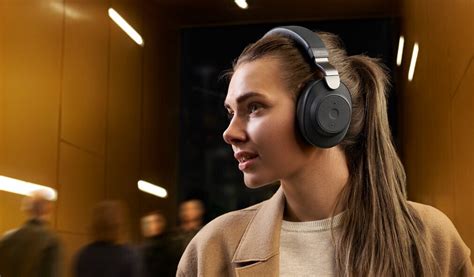 Best over the ear headphones 2023. Mar 1, 2024 · The JBL Tune 760NC Wireless have replaced the Wyze Noise-Cancelling headphones as a comparison to the Anker Soundcore Life Q30 Wireless. Nov 20, 2023: We've made the Bose QuietComfort Ultra Headphones Wireless our top pick as they offer a more versatile performance than the Sony WH-1000XM4 Wireless. 