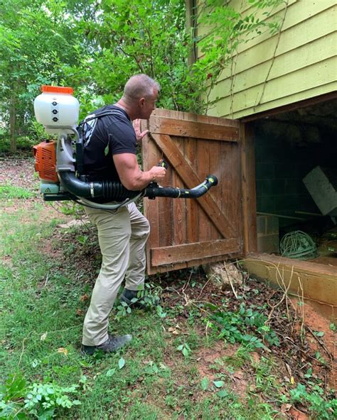 Best pest control near me. Pest Control In Kansas City, KS. 22113 West 83rd Street, Shawnee, KS, 66227 (866) 201-7787. It is uncomfortable for most of us to acknowledge the reality that pests can invade … 