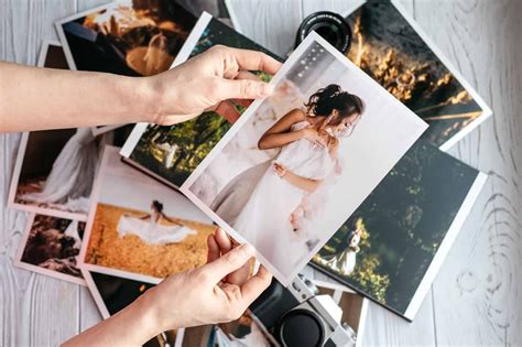 Best picture printing sites. Oct 17, 2023 · Shutterfly's prices are higher than many of its competitors and its print quality is lackluster. The service has a good website, however, and if you use the mobile app, you get free prints. MSRP ... 