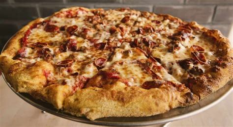 Best pizza baltimore. Pepe's | Pizza Restaurant in Baltimore, MD. 6081 Falls Rd, Baltimore, MD 21209 (410) 377-3287. Hours & Location. Menus. About. Custom Catering. Order Online. Pepe's is a family restaurant serving the Mt. Washington area since 1979! Best ingredients, quality and reasonable prices. 