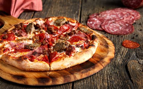 Best pizza in columbus. When Little Caesars recently raised the price of its $5 pizza for the first time in 25 years, it got a lot of attention. When Little Caesars recently raised the price of its $5 piz... 