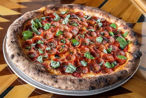 Best pizza in dfw. The winner will be announced Monday, April 1, and all jokes aside, the winner will have earned its bragging rights as the city's pizza champion. Best Pizza championships … 