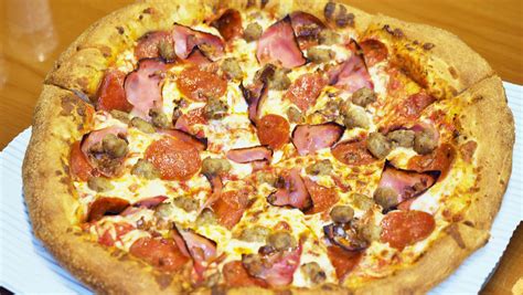 Best pizza in jacksonville fl. At Pizza Hut, we take pride in serving Jacksonville delicious pizza at prices that don’t break the bank. Check our Deals page regularly for coupons and limited time offers that are available for delivery, carryout, or pickup through The Hut Lane™ drive-thru (at participating Pizza Hut locations). Whether you’re ordering for a … 