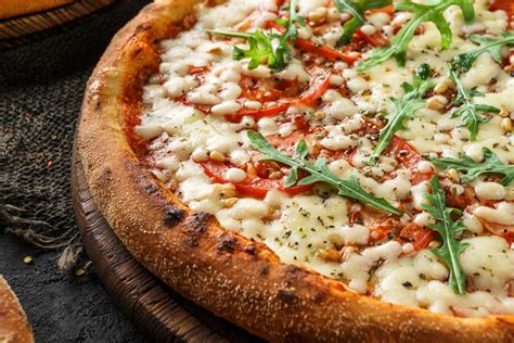 Best pizza midtown. Craving Pizza? Get it fast with your Uber account. Order online from top Pizza restaurants in Manhattan. 