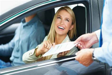 Best place to rent a car. Having bad credit can make it difficult to find a place to rent, but it’s not impossible. With a little bit of research and patience, you can find a home for rent with bad credit. ... 