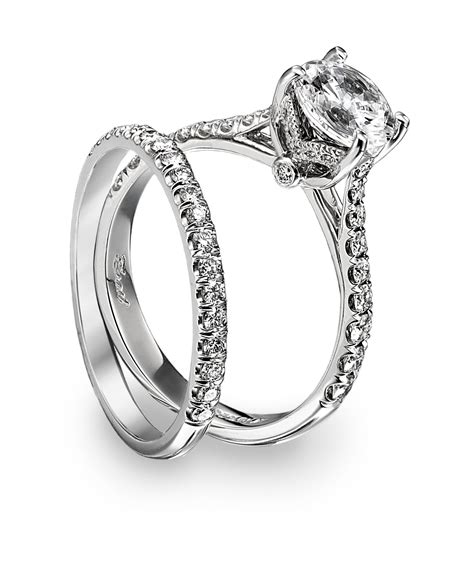 Best place to sell diamond ring. See full list on jewelryshoppingguide.com 