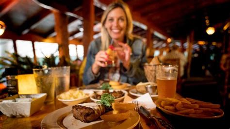 Best places to eat in wisconsin dells. The Del-Bar / Pub & bar, Restaurant, Seafood, Steakhouse, Club. #1 of 331 places to eat in Wisconsin Dells. Compare. ClosedOpens at 4:30PM. Seafood, Steakhouses, American, Wine bars, Vegetarian options. $$$$. River's Edge Pub & Grub / Pub & bar, Seafood, Restaurant. #19 of 331 places to eat in Wisconsin Dells. Compare. 