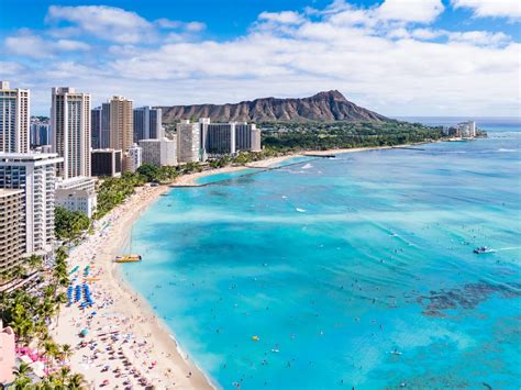 Best places to stay in oahu. Planning a wedding can be an overwhelming task, filled with countless decisions to make and details to consider. For couples dreaming of a picturesque beach wedding, Oahu in Hawaii... 