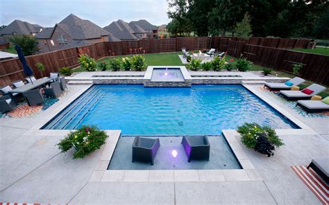 Best pool builders near me. For all your Fiberglass Pool and Spa needs in Charlotte, NC , you can count on Poolscapes of Charlotte to deliver the highest quality products and service. With hundreds of swimming pools and spas installed in the Charlotte, NC area since 1999, we are the Charlotte area's premier fiberglass pool builder. 
