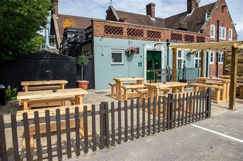 Best pub in Gillingham! - Old Ash Tree, Greene King