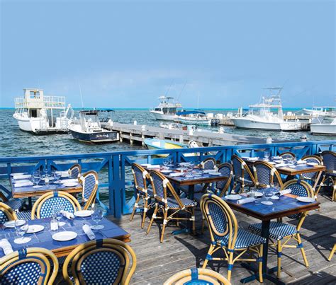 Best restaurants in grand cayman. 
