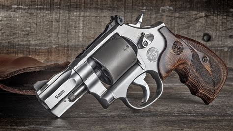 The powerful .44 Magnum caliber is suitable for hunting and sel