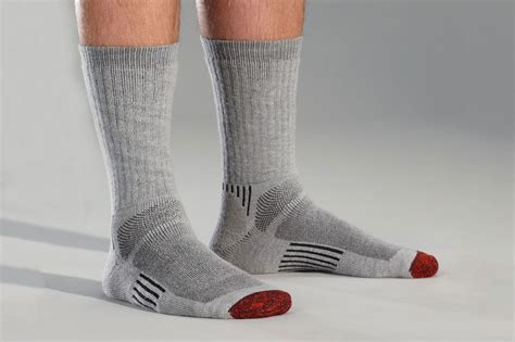 Best running socks for men. Bridgedale WoolFusion Summit. These thick, warm socks from Bridgedale combine various materials to achieve the best possible blend to keep you warm and dry. They have blended enduro wool, nylon, and lycra. Wool will … 