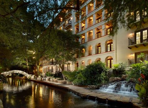 Best san antonio riverwalk hotels. 338 rooms from £137 per night. The Heated Outdoor Pool. “An expansive Spanish Style Hotel in the heart of San Antonio, featuring a heated outdoor pool, an exquisite fusion restaurant and a world class spa. In easy reach of the city's premier attractions and an excellent choice for couples seeking high-end food and spa experiences in a ... 