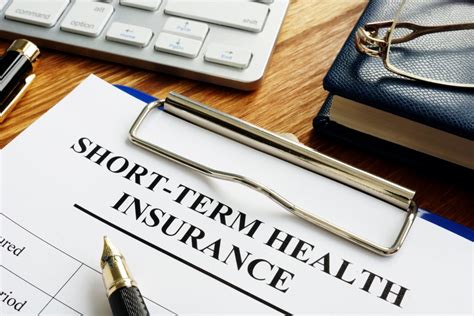 A short-term health insurance plan might make sense if: 1. You can’t find affordable health insuranceanywhere else. 2. You will soon have health insurance, such as starting a new job, but want an emergency stopgap until then. 3. You were recently laid off and can’t afford COBRA insurance. COBRA … See more. 