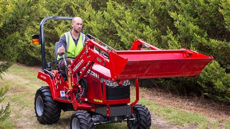 Best small tractor. Feb 17, 2022 · Published on February 17, 2022. Photo: Kubota. Kubota announced two new L02 models for its line of Standard L Series compact tractors at the 2022 National Farm Machinery Show. The new L3302 and L3902 tractors include new comfort features, a fresh design, and independent PTO available on HST models. "The upgrades on our new L02 compact tractors ... 