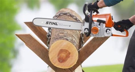 Best stihl chainsaw. Release chain brake. Now it’s safe to release the chain brake. Hold on to the chain brake with your left hand while keeping youe thumb around the main handle and pull it towards you. Don’t let go of the handle until you hear a click – this means the chain brake is off and the chain is free to move. 