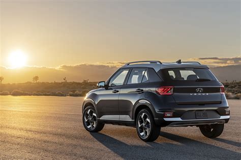 Currently the 2020 Audi Q5 tops KBB's always up-to-date list of the best PHEV SUVs of 2020 in America. It gets 4.7 out of 5 stars from our car experts, has a starting MSRP of $36,710 and gets 65 MPGe.