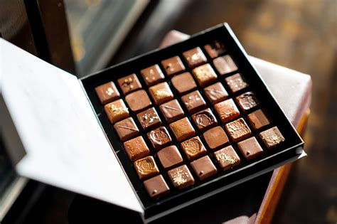 Best swiss chocolate. There’s nothing more romantic than wine and chocolate—as long as the pairing is right. Here are some useful suggestions from an expert in the field. There’s nothing more romantic t... 