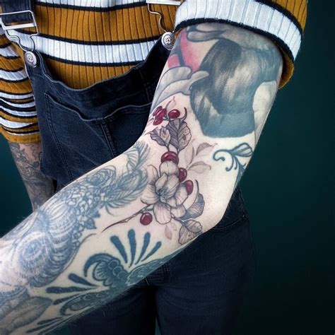 Just don’t do any of it. Whether you’re mulling over your first tattoo or you're filling up your last patches of free skin, these 40 tattoo ideas are some to consider. 1. Rose. Willie B .... 