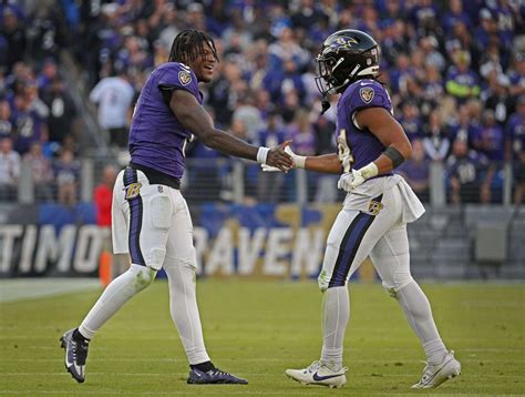 Best team in NFL? Ravens not concerned with ‘irrelevant’ standings as they enter midseason on a tear.