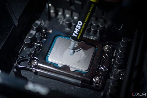 Best thermal paste reddit.  Not sure if any paste will last that long with laptop ...