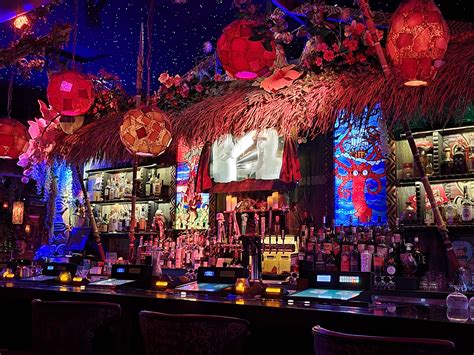 Best tiki bar las vegas. Reviews on Tiki Bar and Tacos in Las Vegas, NV - The Golden Tiki, Ghost Donkey, Wahoo's Tacos - 24/7 Beach Bar Tavern & Gaming Cantina, Frankie's Tiki Room, ¡VIVA! 