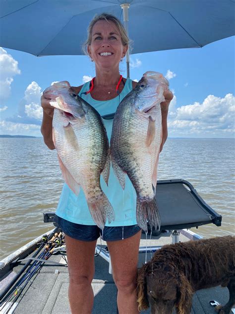 Best time to fish grenada lake. Although the spawn is actually spread over parts of four months here in Mississippi, from late February through early May, April seems to be the time that crappie get the most attention from everyone. A good friend and Ross Barnett Reservoir legend, Rabbit Rogers, says that if he had only one day a year to fish, it’d be April 15. 