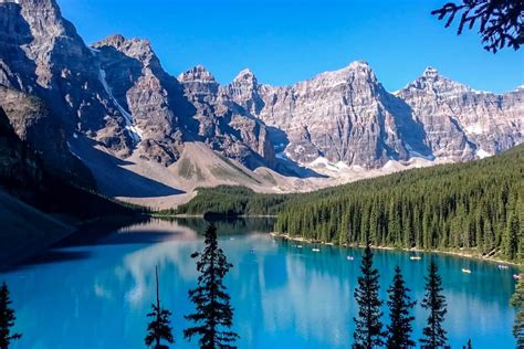 Best time to go to banff. Feb 7, 2022 · Summer is the best season to visit Banff National Park to see the iconic turquoise-colored lakes of the Rocky Mountains. The chill sticks around much longer in Banff, and most lakes won’t thaw until early to mid-June. Once thawed, rent a canoe, kayak or SUP and glide along the clear blue waters of one of the many lakes. 