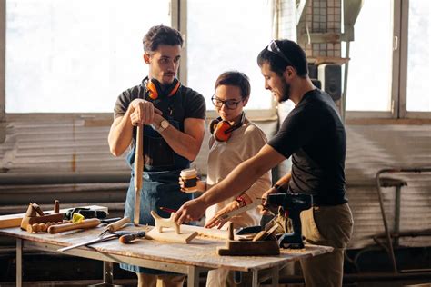 Best trade schools. A few examples of vocational training school programs are skilled trades; beauty or cosmetology; business and office administration; culinary arts; and health care. Private trade o... 