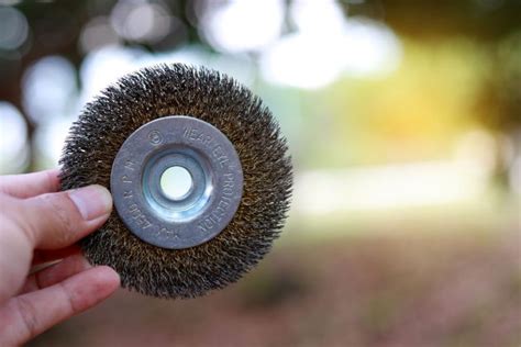 Steel-wire Wheel Brushes, Brass. For rust-removal, deburring and cleaning metal; For brushing out soft annual rings on wood; Maximum speed: 6,000 /min; recommended speed: 3,000 - 4,500 / min; Diameter Width Wire thickness .... 