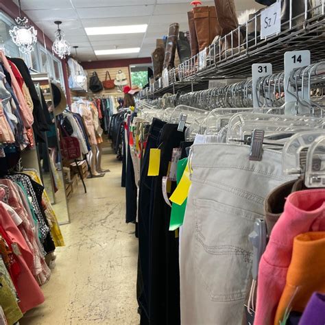 Best womens clothing consignment near me. 29-Nov-2022 ... ... best consignment shops near me? ... On this community marketplace, you can sell both women's and men's clothing. ... “clothing consignment shops ..... 