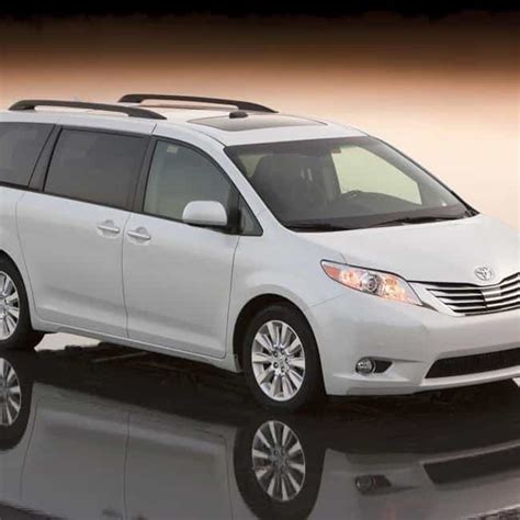 Best year for toyota sienna. Nov 4, 2022 · The Sienna XSE is priced at $42,250 for front-wheel-drive models and $43,010 for all-wheel-drive models. This trim adds navigation, an in-car intercom, and 18-inch wheels, though front-wheel-drive models have 20-inch wheels. Most options carry over. Advertisement. Toyota Sienna Woodland Edition. 