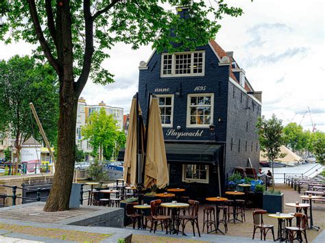 Beste cafe CS Amsterdam