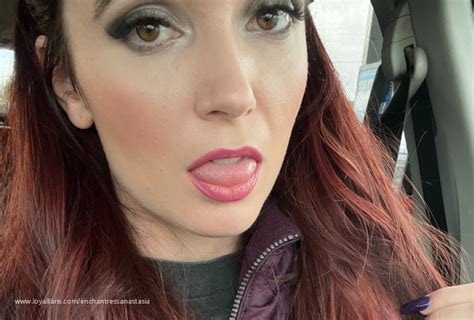 <span>👑</span>Onlyfans Free Videos